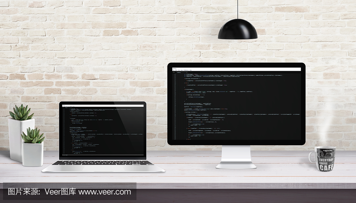 在计算机和笔记本电脑上进行Web开发,显示代码编辑器的概念。